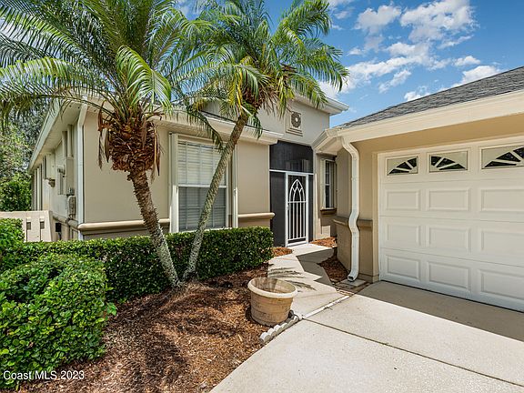 4th image of 4748 Parkstone Dr