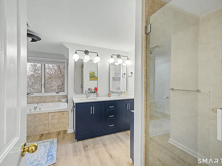 14 Shore Rd — Photo 20