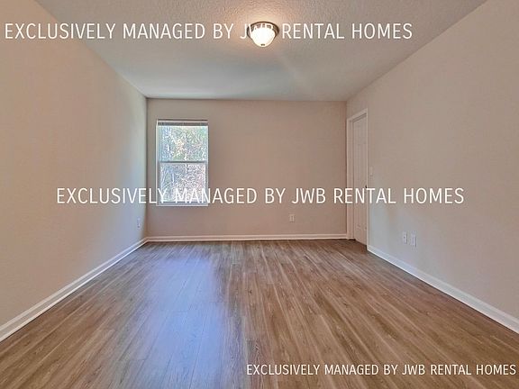 5th image of 10914 Hidden Haven Ct