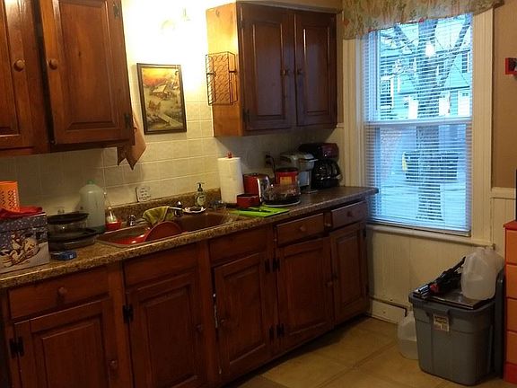 4th image of 16 Remington Ave