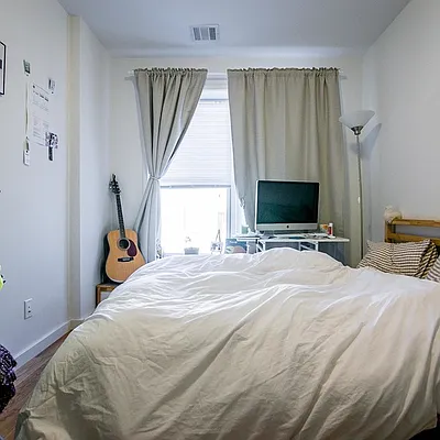 Rented by Nooklyn NYC LLC | media 33