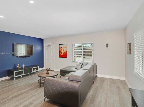 miami-florida-43841149 picture