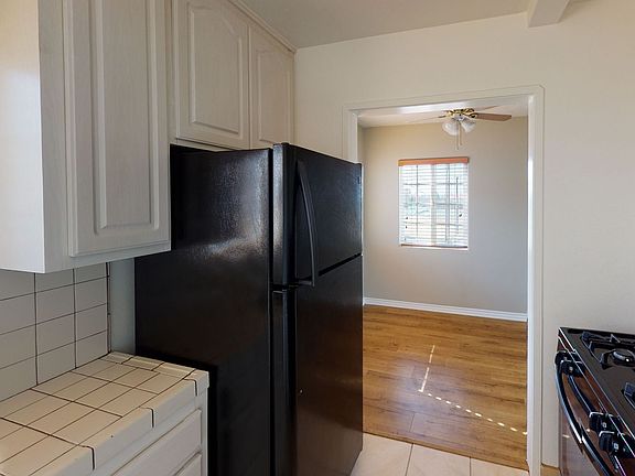 5th image of 510 E Oak Ave #1/2
