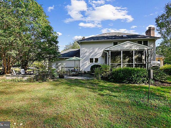 4th image of 2034 Huntwood Dr