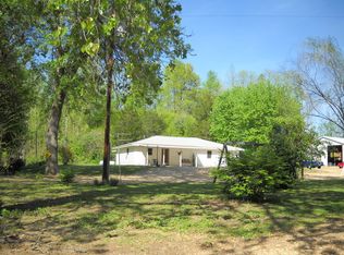 195 Fair City Rd, Jonesboro, IL 62952