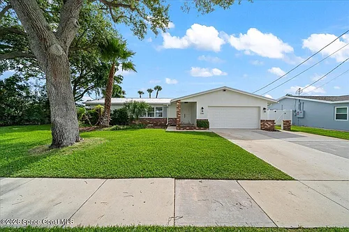 540 Albatross St Photo 1