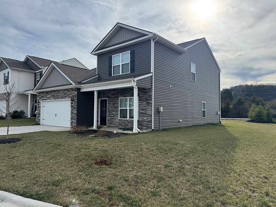 2nd image of 2951 Bogart Ln #A
