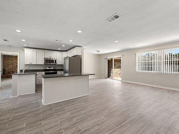 5th image of 1051 Grove Park Blvd