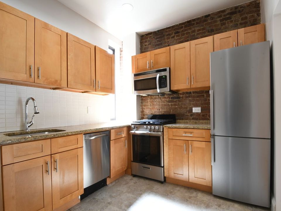 2nd image of 322 E 61st St APT 1A