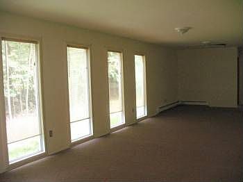 2nd image of 302 Leers Rd