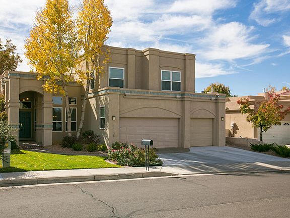 3rd image of 11136 Spyglass Hill Ln NE