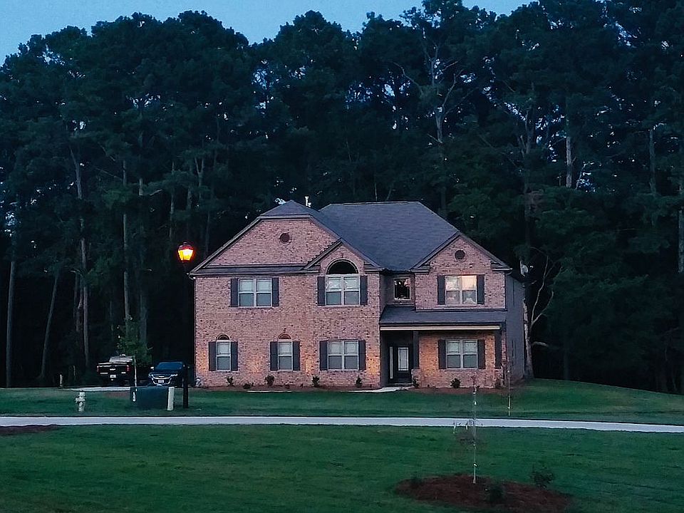 2nd image of 210 Broadwater Dr