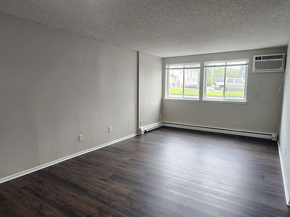 4th image of 3720 Martin Luther King Jr Pkwy #5
