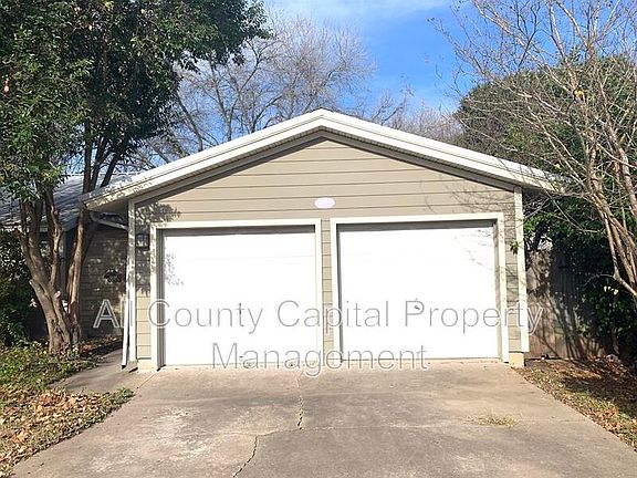 2nd image of 1233 Conway Dr Unit 1233