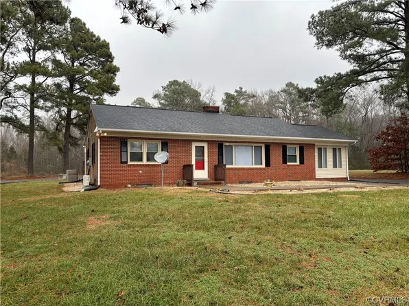 12516 History Land Hwy, Warsaw, VA 22572