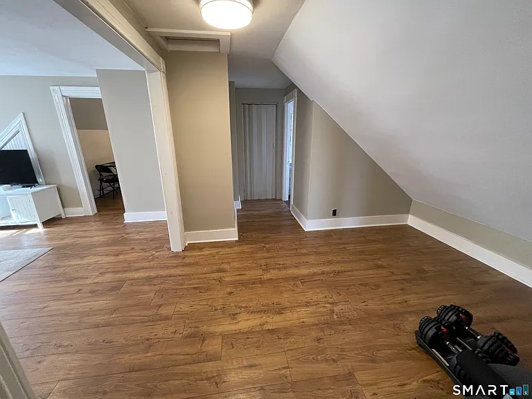 92 Allen St — Photo 14