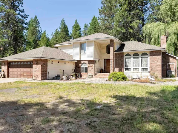 28807 N River Estates Dr, Chattaroy, WA 99003