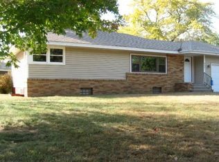 6401 Major Ave N, Brooklyn Center, MN 55429