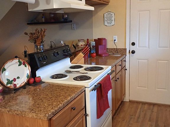 4th image of 545 Limoneria Ave #2