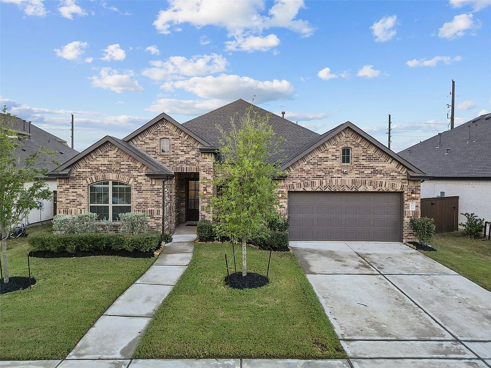 1st image of 5814 Lavaca Ln
