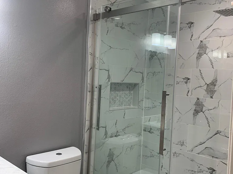 350 Burchett St #112 — Photo 6