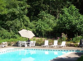 273 Asbury West Portal Rd, Asbury, NJ 08802