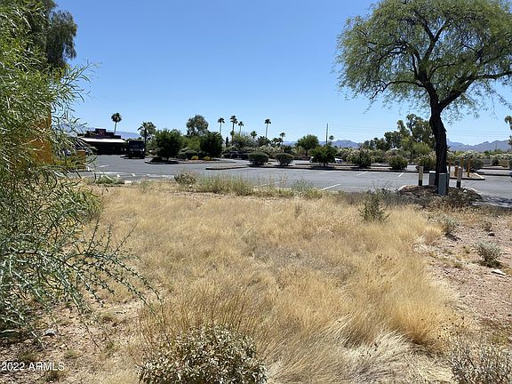 4th image of 11040 N SAGUARO Boulevard #5