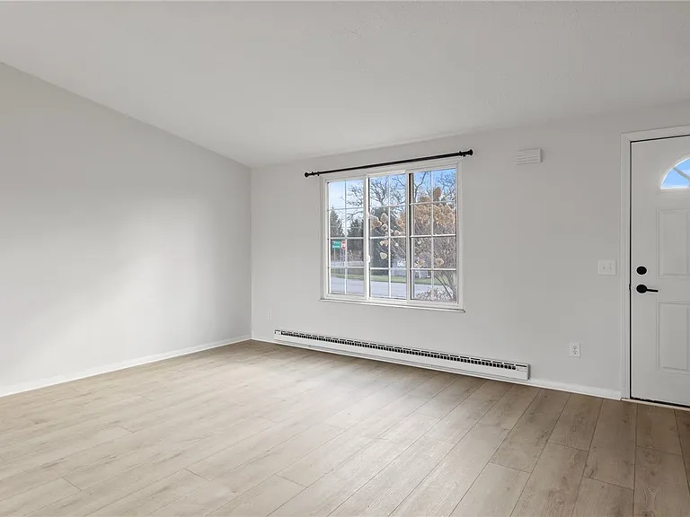 247 Overland Trl — Photo 12