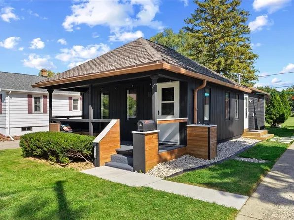 1116 Lyndon St, Green Bay, WI 54303