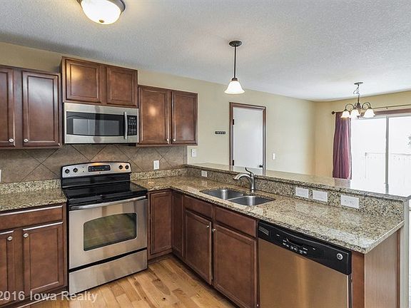 4th image of 3706 163rd St