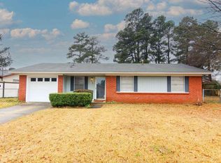 450 Carroll Ave, Wake Village, TX 75501