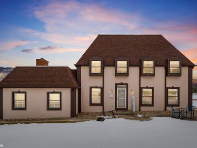 1406 Fairway Dr, Marshalltown, IA, 50158
