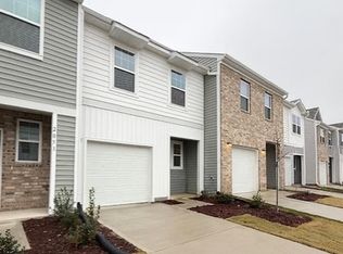 2053 Glen Crossing Dr, Durham, NC 27712