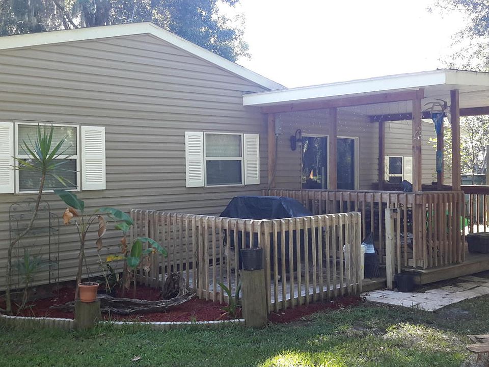 1st image of 100 Heaton Ln