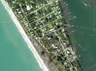 8984 Seagrape Ln, Placida, FL 33946