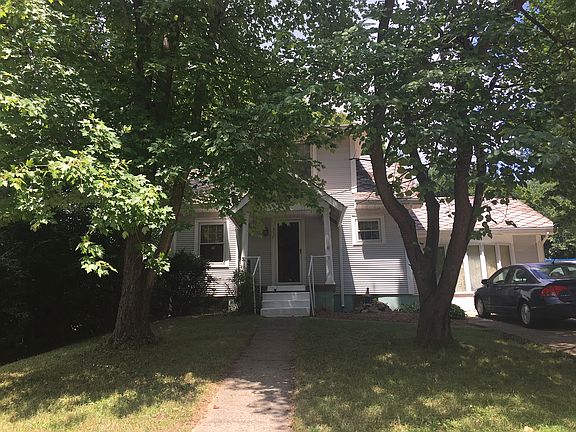 2nd image of 317 N Main St