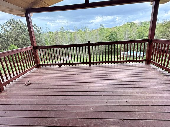 4th image of 212 Johnson Hills Dr