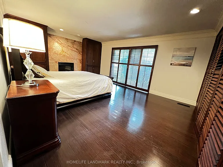 2301 Bennington Gate — Photo 10