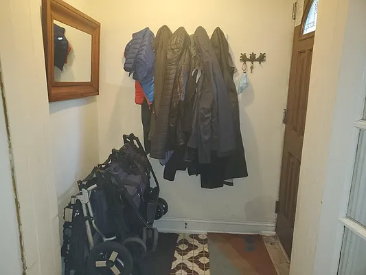 Rented by BLS Realty | media 8