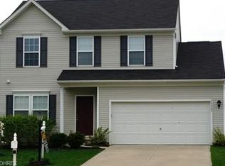 38069 Edge Meadow Ct, North Ridgeville, OH 44039