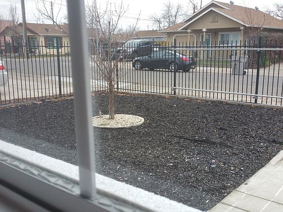 4th image of 4649 12th Ave