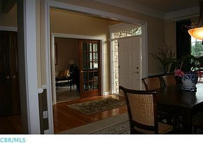 2nd image of 6825 Regency Dr