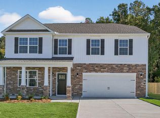 1149 Shoreline Dr, Vass, NC 28394