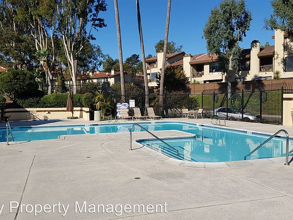 4th image of 7287 Camino Degrazia Unit 01