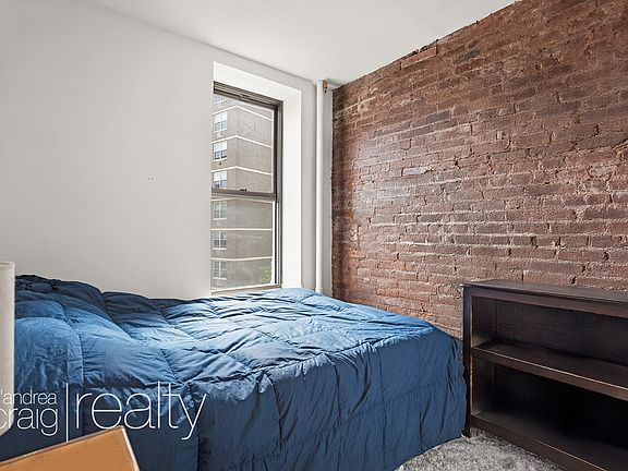 5th image of 207 E 5th St APT 21