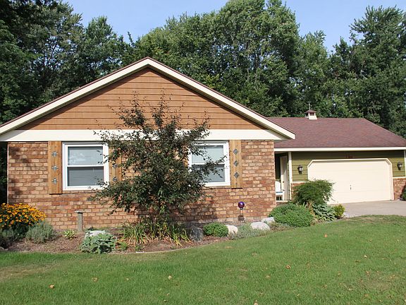 2nd image of 3831 Navaho Ct SW