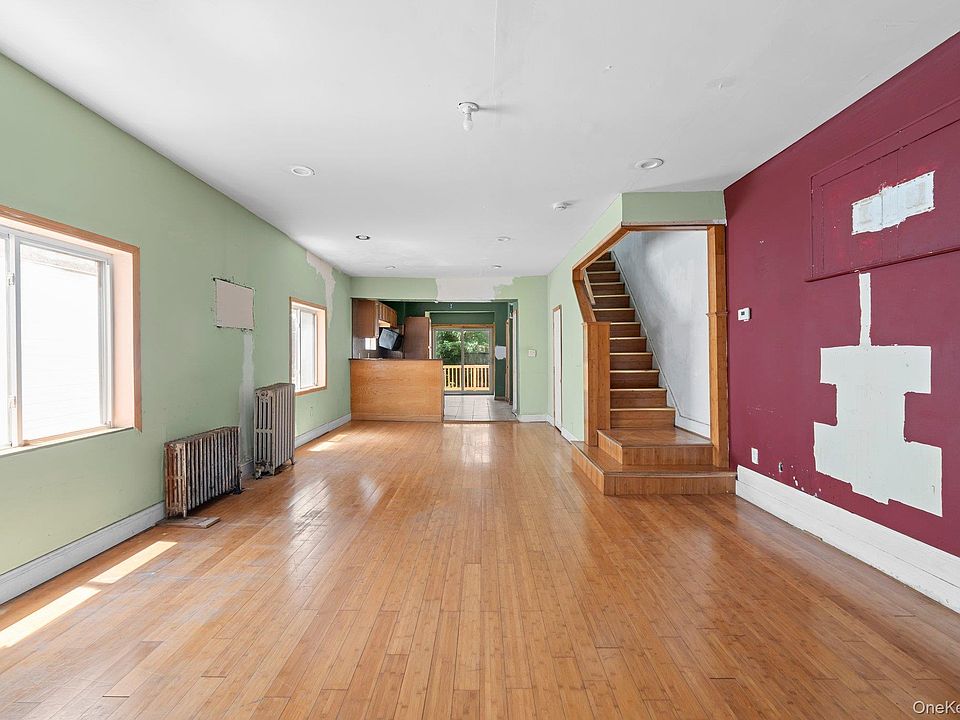 1st image of 11410 169th Street
