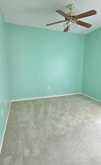 619 Reindeer Dr — Photo 23