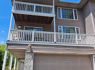 1020 N Shelby Pl, Gary, IN 46403