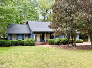 101 Country Club Dr, Henderson, NC 27536